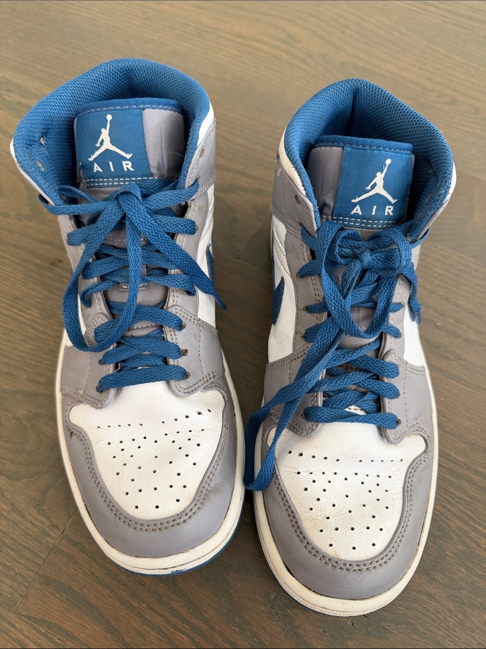 Nike Air Jordan 1 Mid True Blue 
DQ8426-014 Women’s Size 7.5 Sneakers